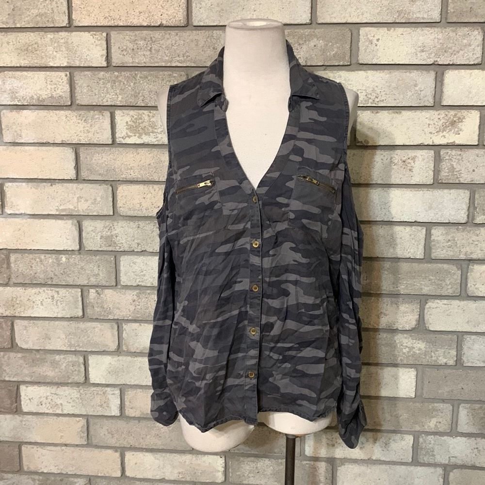3for$20 button front top medium